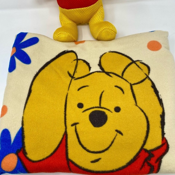 Disney Winnie the Pooh Towel & Bath Buddy Set - Picture 8 of 9